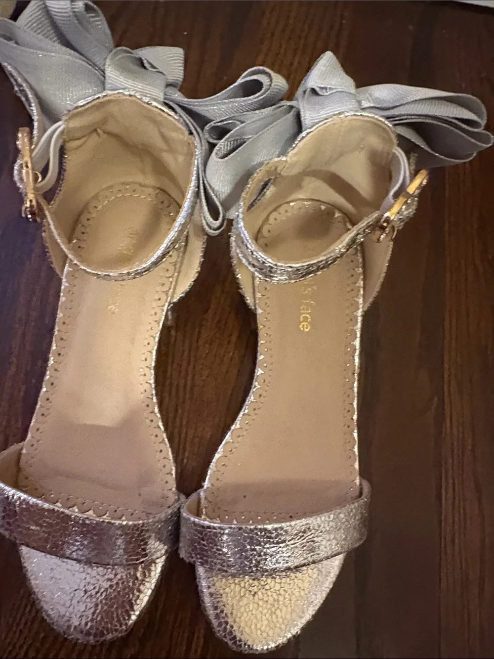 Angel face ' Silver Bow Ankle-Strap Sandals